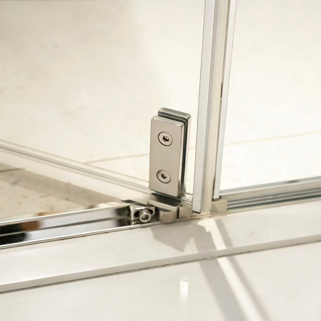 Mẫu Khắc mã laser